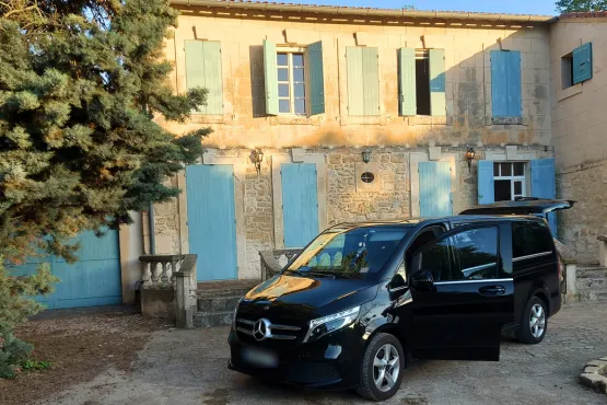 chauffeur prive en van transport dans herault